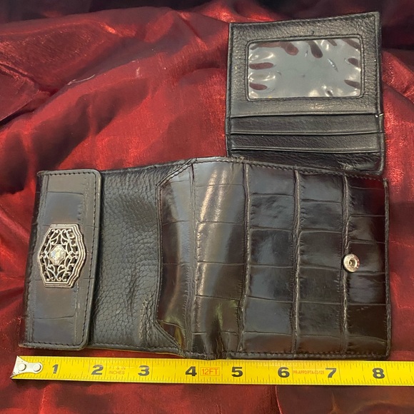 Brighton Wallet - Picture 8 of 9